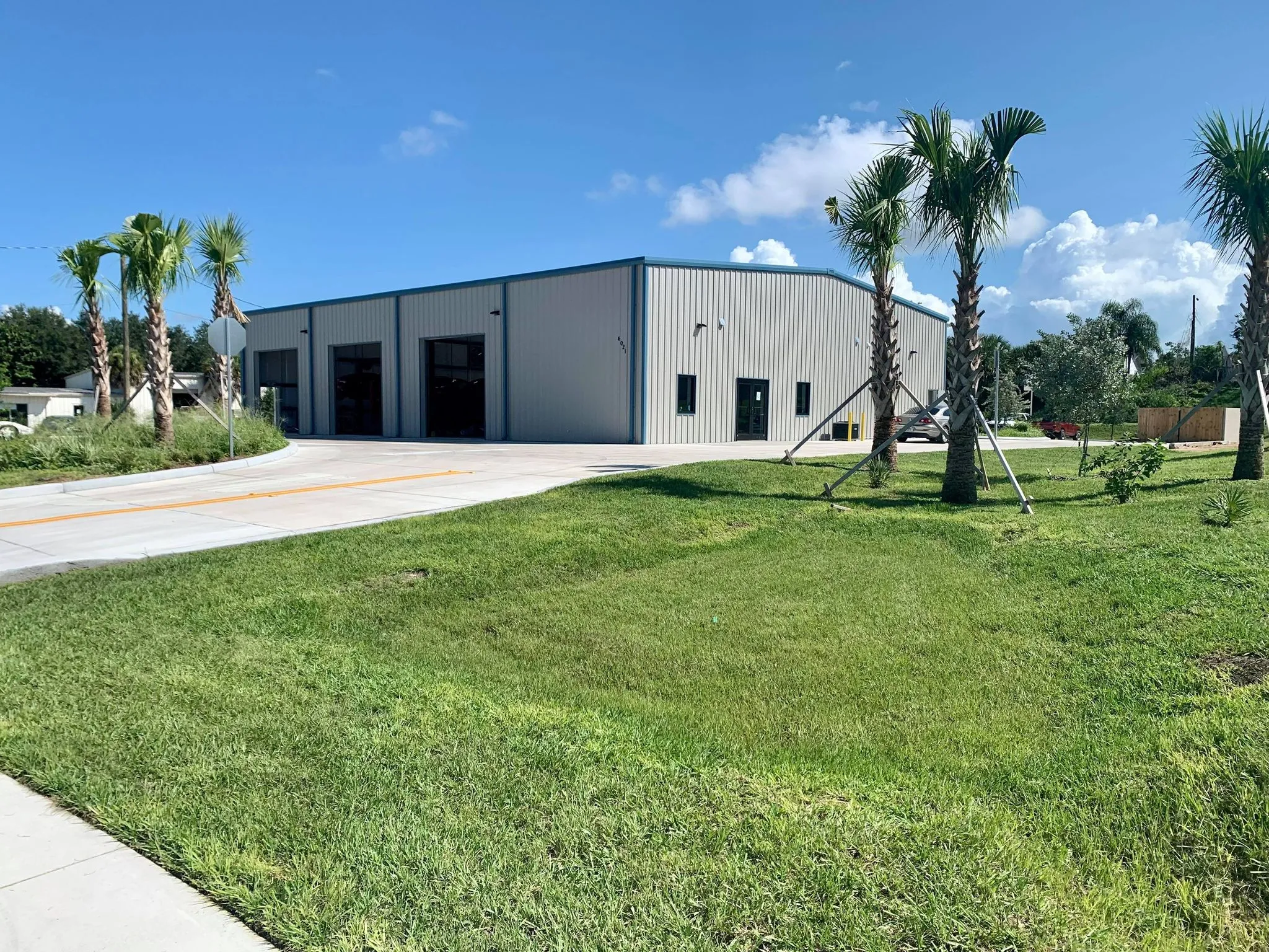 Toy-Lex Auto Shop
